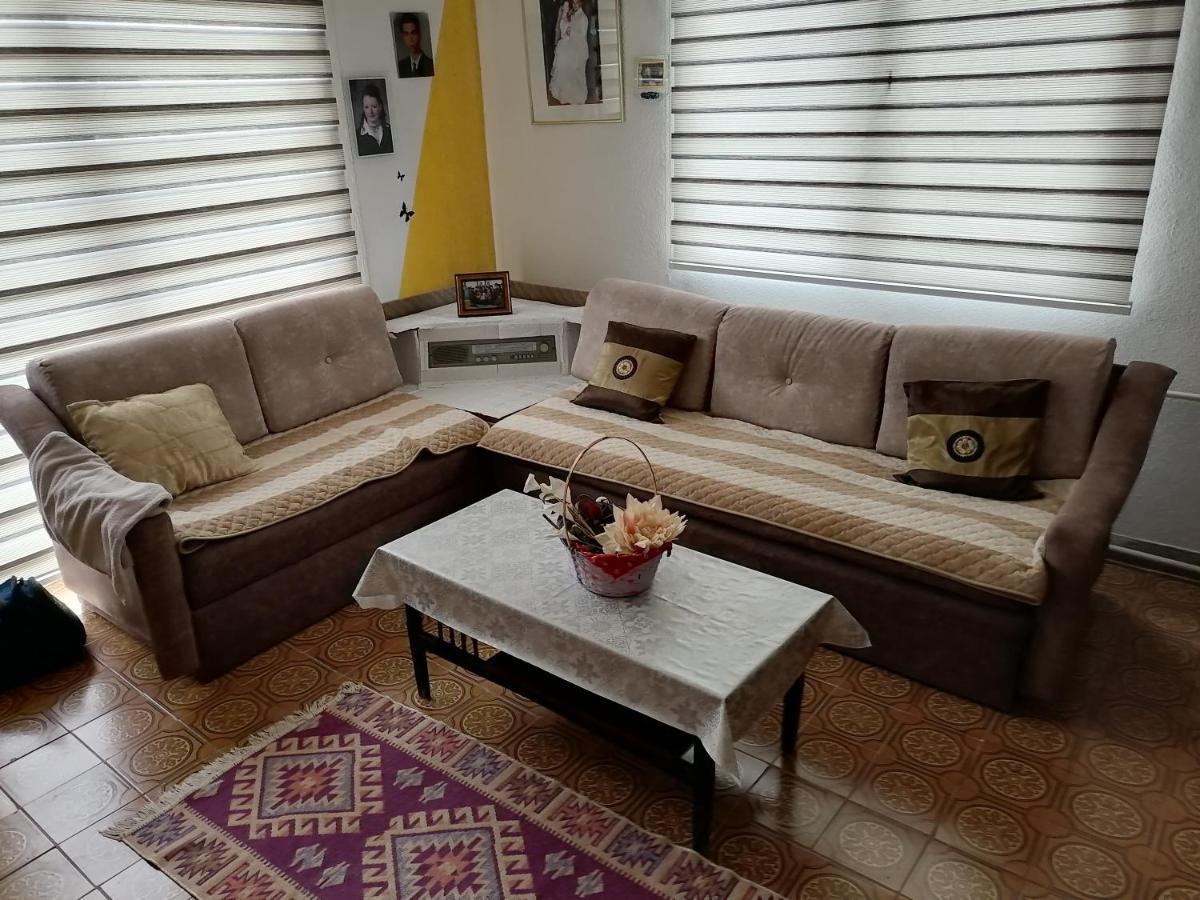Villa Shine Apartment 1 斯特鲁加 外观 照片