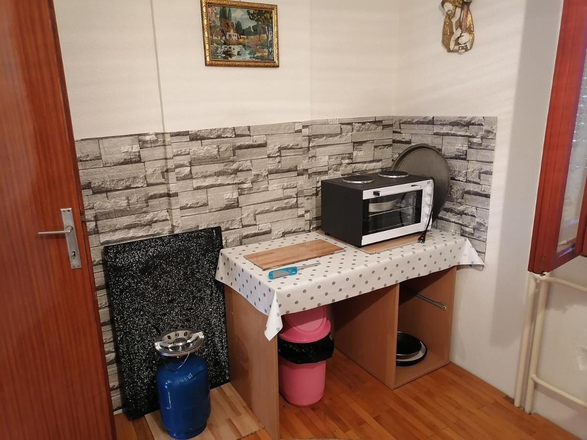Villa Shine Apartment 1 斯特鲁加 外观 照片